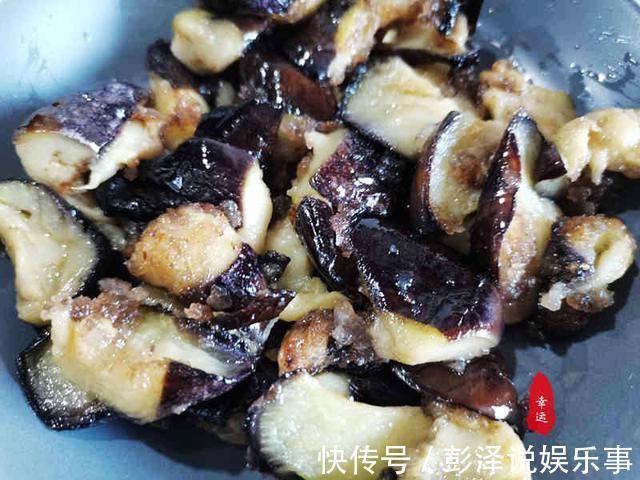 土豆|鲜香美味的地三鲜，我用的是最家常的做法，好吃又下饭