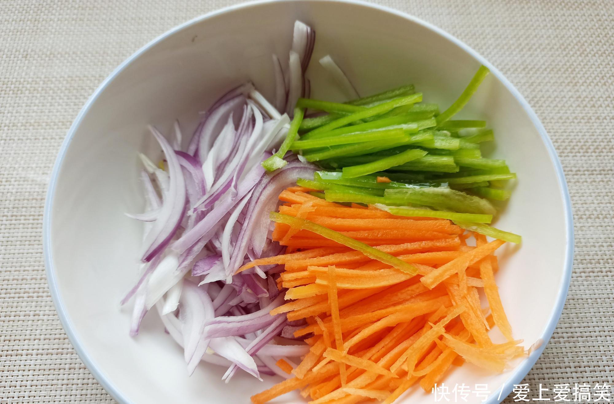 年夜饭精选6道凉拌菜,步骤简单,好吃下饭还解腻,刚上桌就光盘