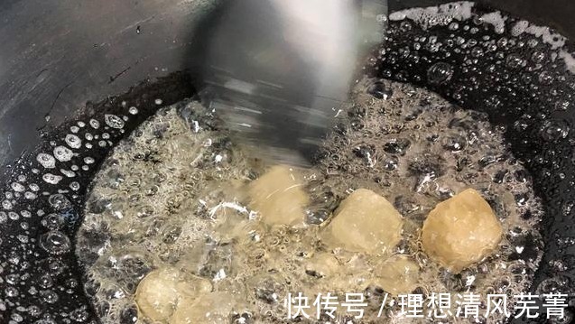 炒糖色有窍门，记住4点，糖色红亮不发苦，炖肉卤肉又好看又好吃！