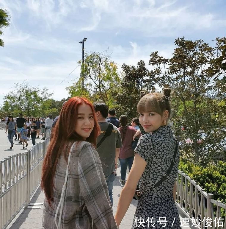 小姐姐|2021夏季热门发色,神仙显白的棕色系发色真的太好看了!