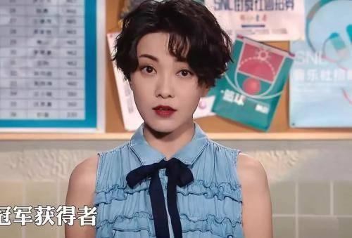 短发难打理,长发太无趣,这些齐肩发造型又美又飒还百变