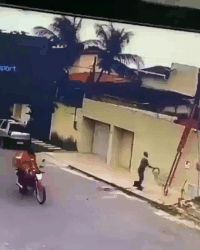 |搞笑GIF趣图妹子你在我面前摇啥呀,都摇晕了!