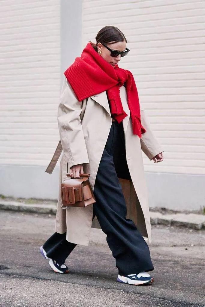  戴起来|天冷了，大围巾戴起来！