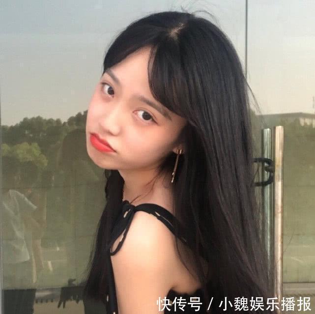 胸部|12到18岁是少女发育期和青春期,要阶段性的选择内衣穿戴!