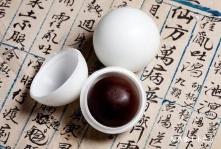 本草纲目|更年期第一方,潮热、盗汗、头晕、耳鸣、腰痛,2味药完美解决!