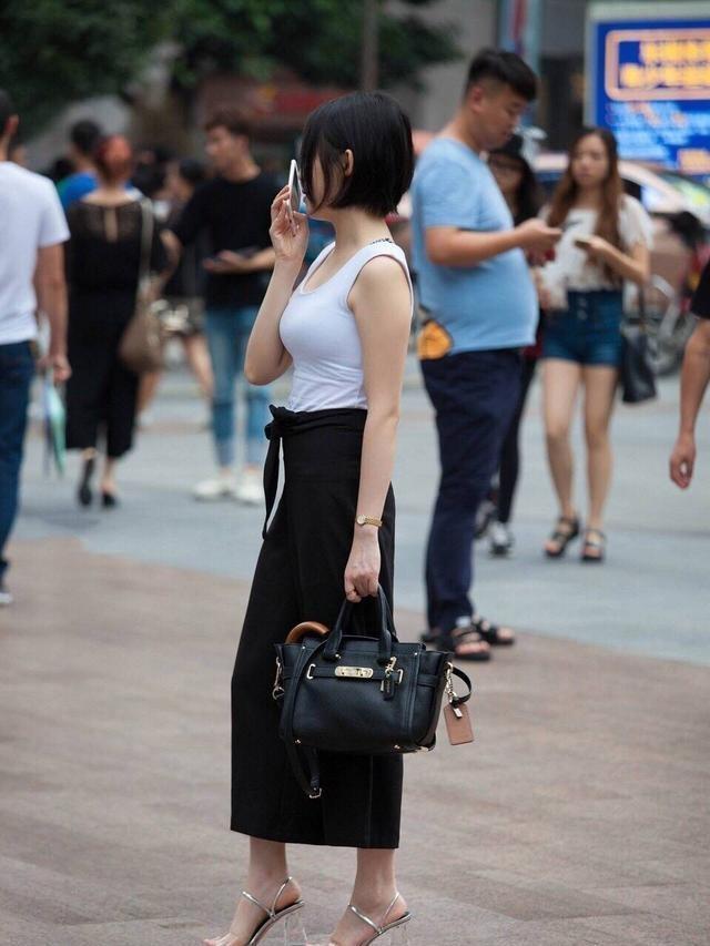 高跟鞋|礼服穿搭示范,选择漂亮的裙子,洒脱时尚