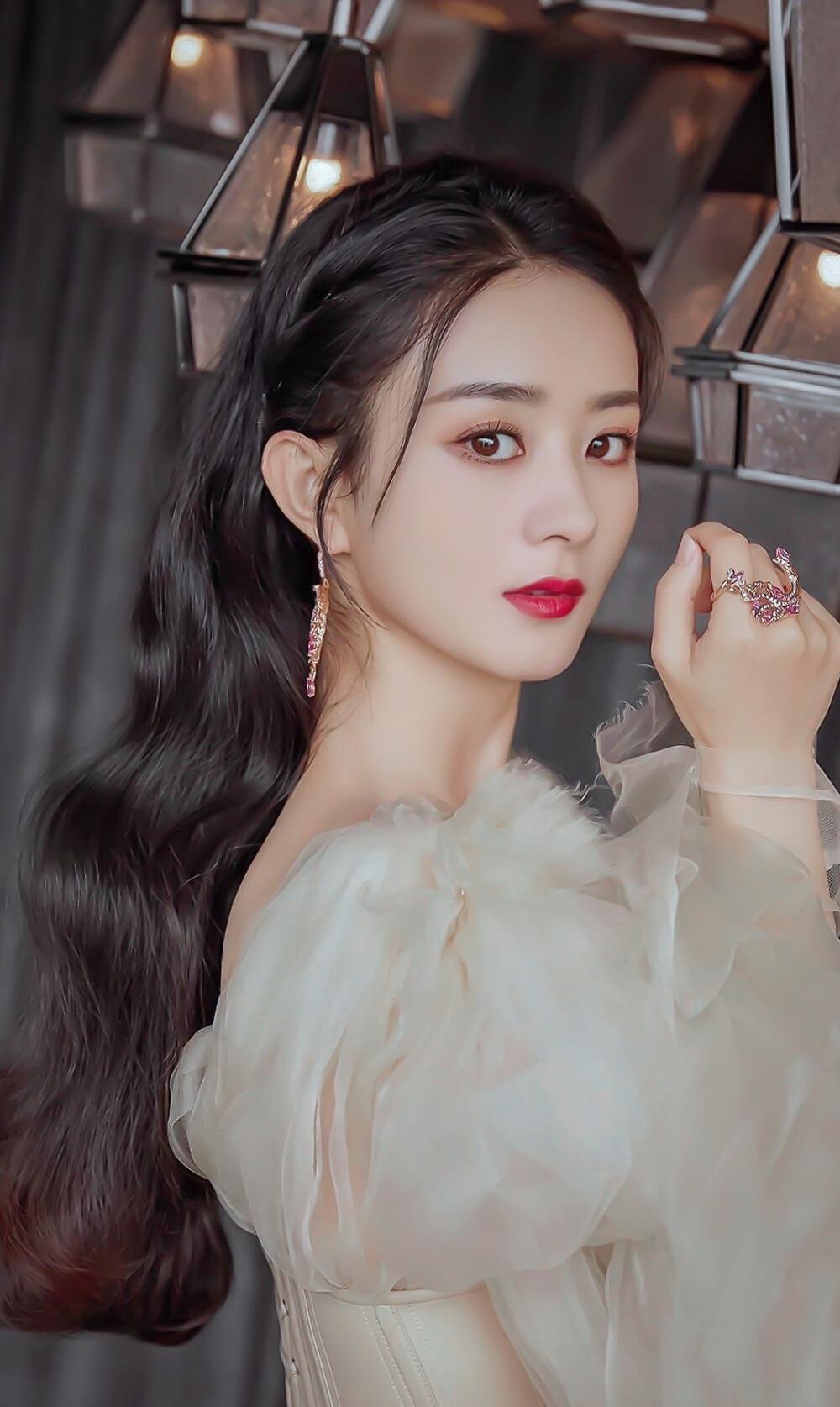 女生|女生气质有3种形状:圆形、三角形、长方形,你是哪种?