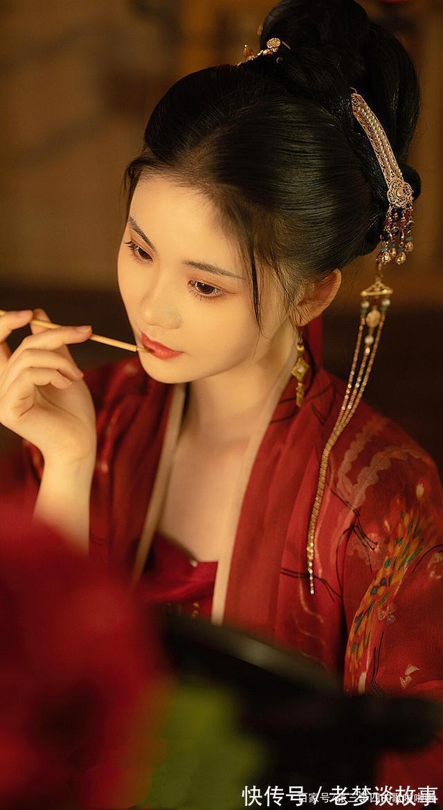 傻子夫君宠妻录&穿越重生文《傻子夫君宠妻录》他说“娘子……我能吃饭了吗”