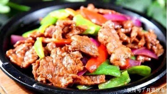 亲戚来家里做客,做几道家常菜,亲戚说比饭店的还好吃,下次还来