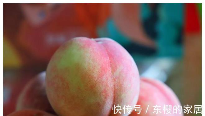 果蒂|买桃子别只知道看大小，记住这5点，买到的桃子个个新鲜又好吃