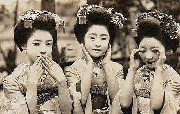 二战|二战，一个日本五口之家逃进原始森林，40年后变什么样了？