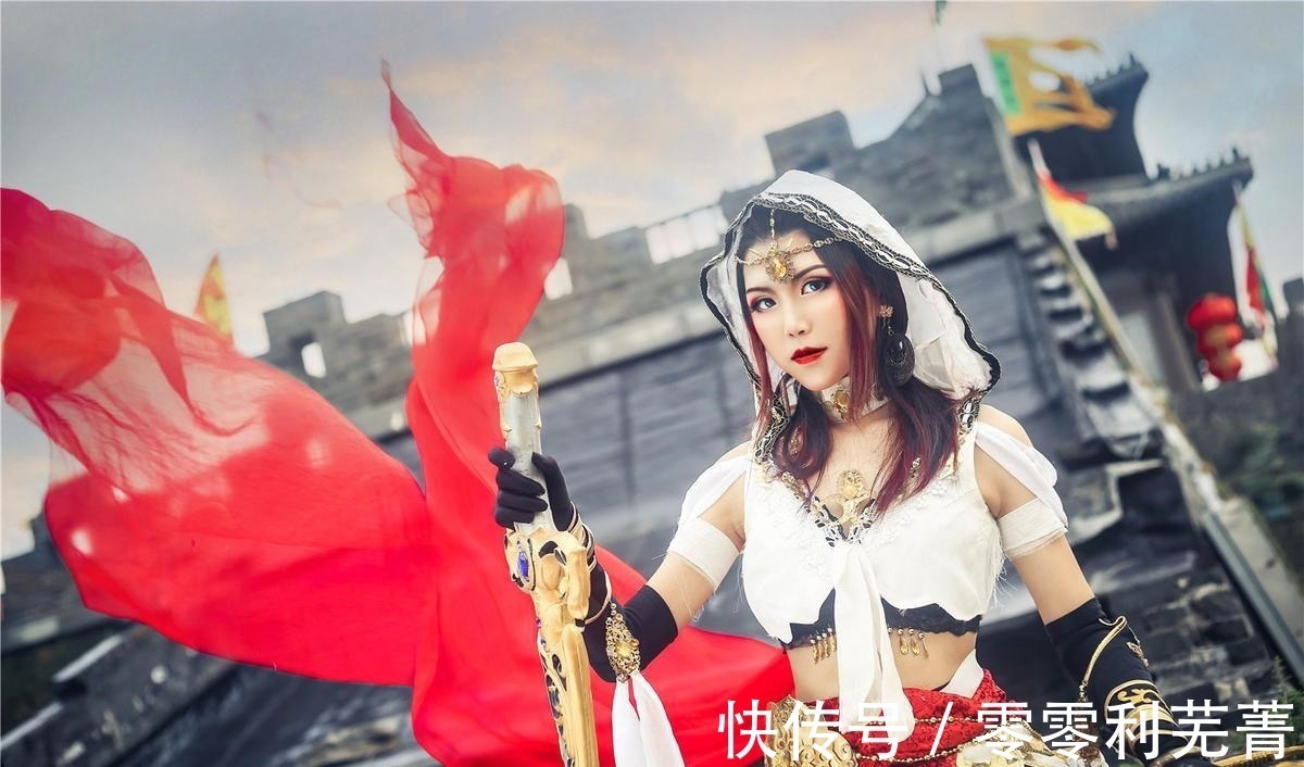 小哥|泰国小哥的神级cos,“绝”神还原,最后一个辣眼睛