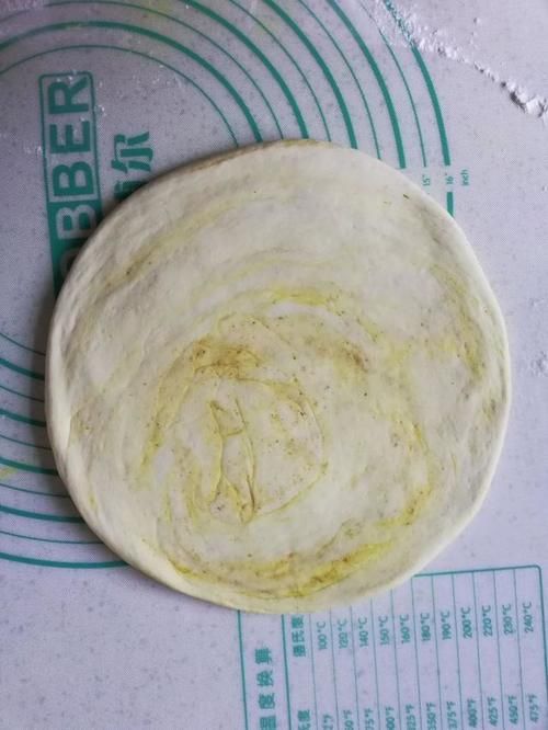 将面粉做成这种零食，简单几步就搞定了，成本低，味道好