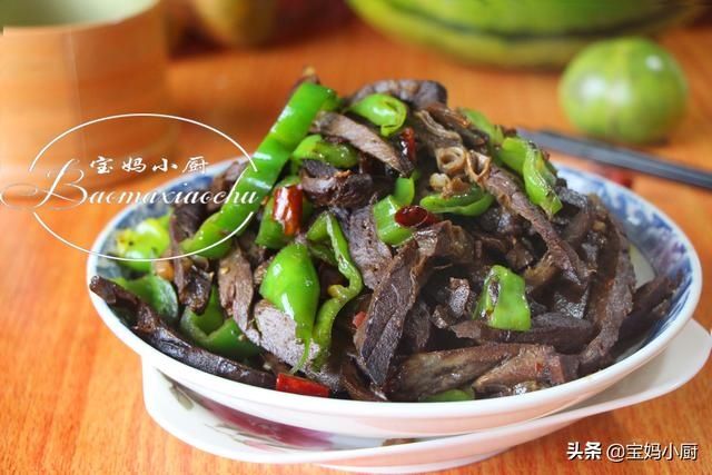 宝妈|猪身上这两样,比猪肉香,不燥润肺睡眠好,秋季尤其要做给家人吃