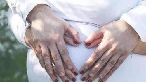 爸们|怀孕时准妈妈很辛苦，但是这些事要准爸爸来完成，要记下来了