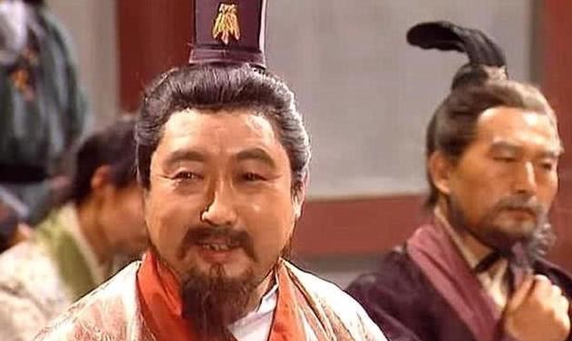 无人|蜀亡后,关羽三族被灭,为何张飞家族无人敢动?其实曹魏有人撑腰