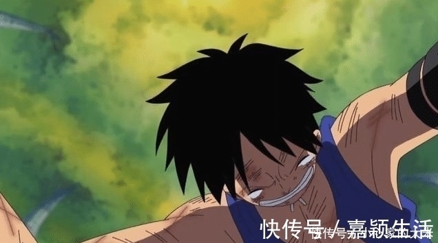 路飞|海贼王:路飞哭得最惨的五次经历,艾斯之死最让人绝望