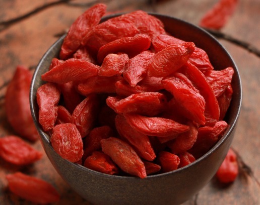 气血|枸杞和此物一起吃,气血足了,睡眠好了,女性不想一脸皱纹可试试