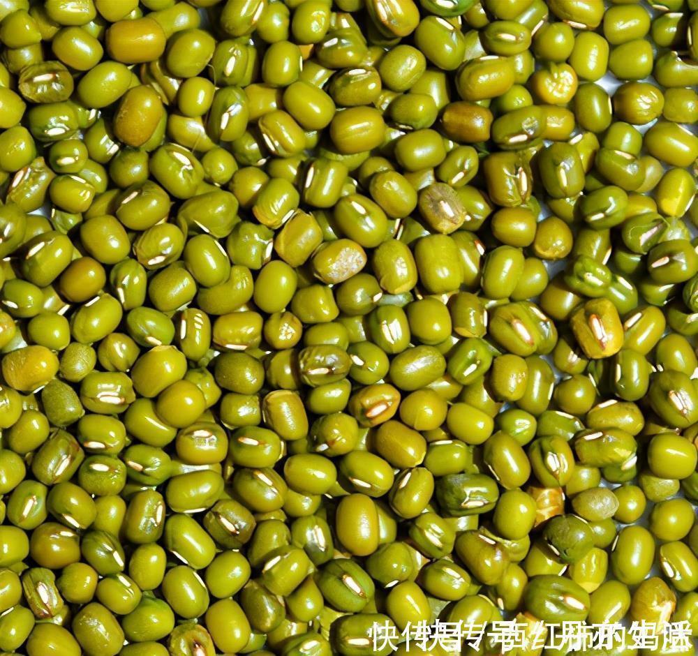 健康长寿|聪明的女人,要多吃3种食物,子宫更光滑,皮肤更红润!