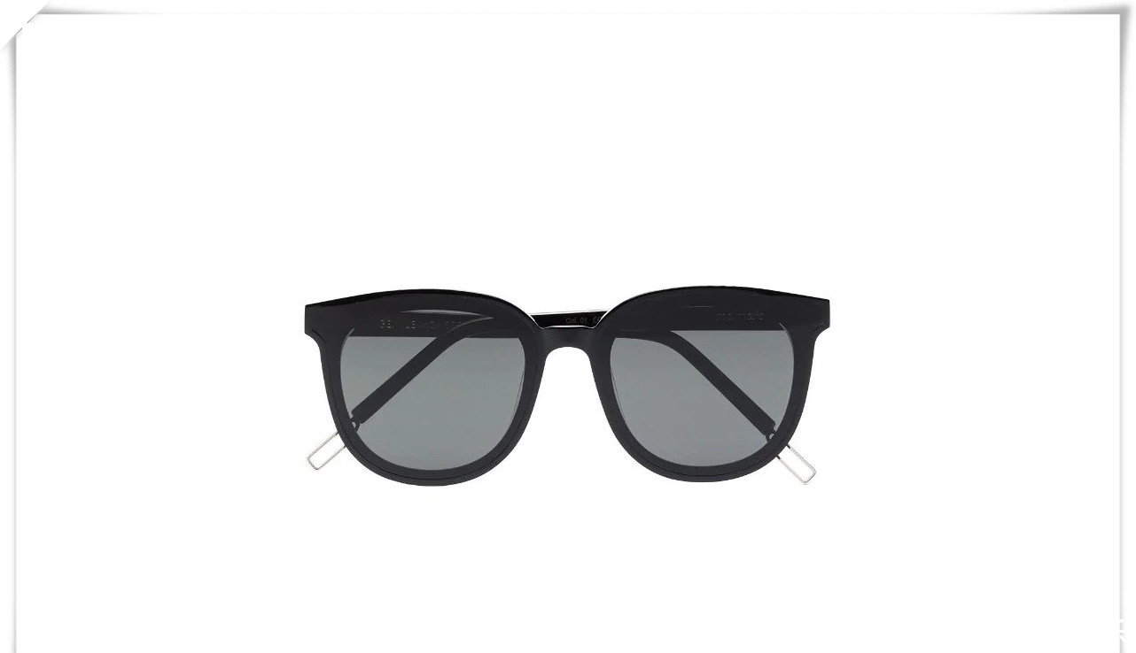 只要拥有这3类配件,踏入春夏季延续时尚层次感!