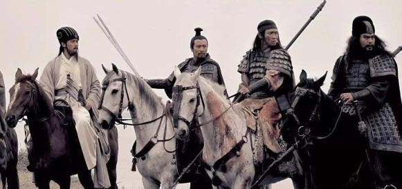 刘备|汉献帝如果不承认刘备这个皇叔，刘备还能崛起吗？有这三种可能