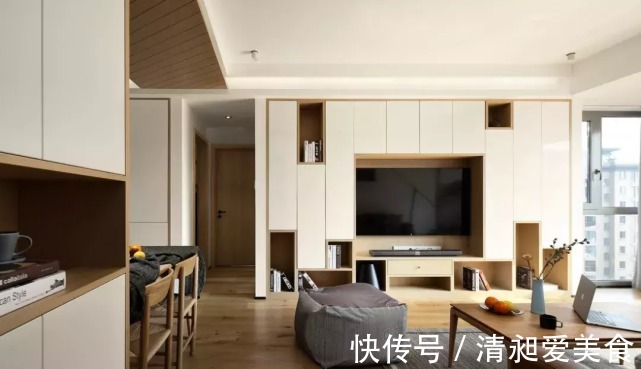 玄关柜|电视墙要不要装柜子?一进屋就被迷住了,全屋太漂亮了