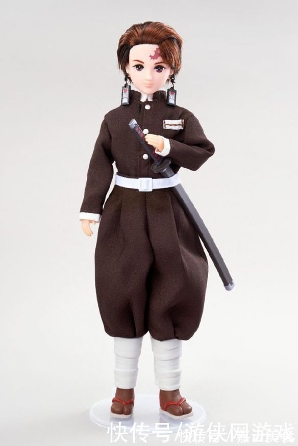 鬼灭之刃|简直可怕!“日本芭比”莉卡推《鬼灭》炭治郎兄妹娃娃