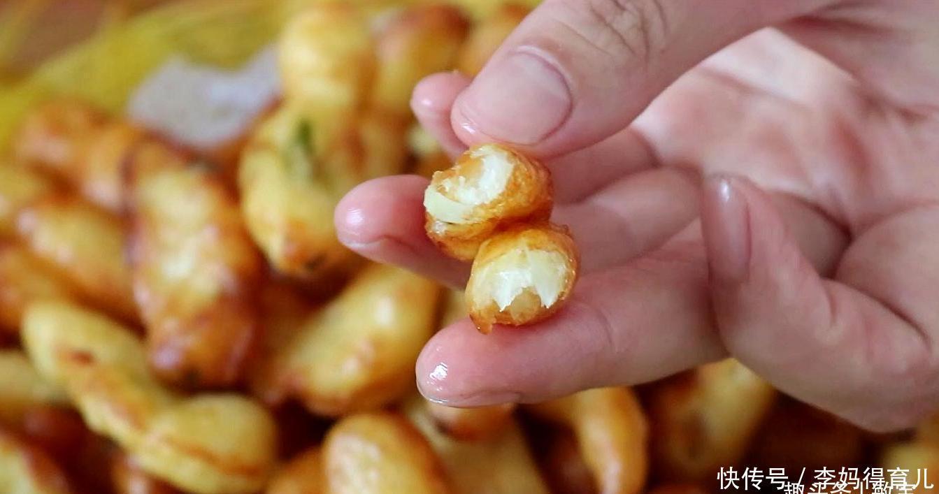 土豆这样做实在太好吃了,饭店都吃不到,外酥里糯,葱香浓郁