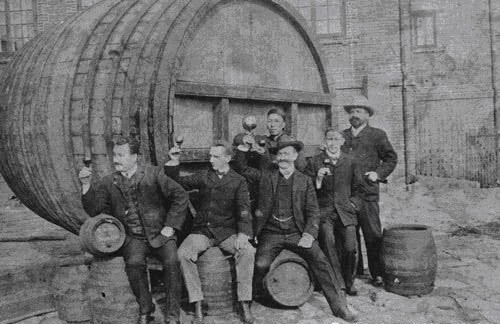 清朝|他是清朝著名的红顶商人,比胡雪岩有钱,见到慈禧还不用下跪