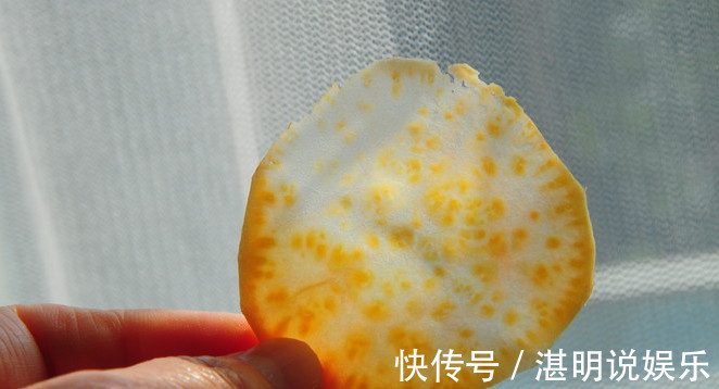 想吃红薯片不用买,教你简单做法,烤一烤就能吃,想吃多少烤多少