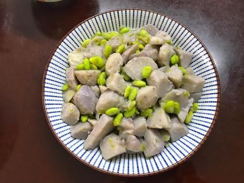 中秋节|晒晒我们家的中秋晚餐，7菜1汤，简单丰盛，网友：满满的仪式感