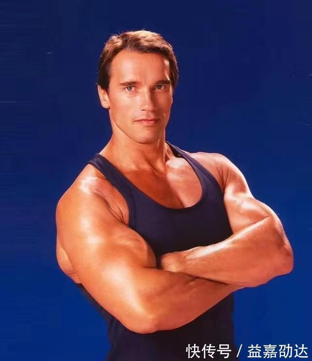身材|73岁帅气大爷,身材强壮肌肉有型,可谓是引领一代人的健身风潮