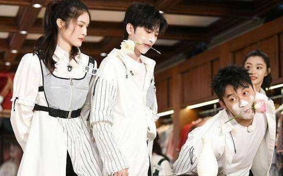 李晨|李晨《跑男》中遭网友谩骂猥琐男,好恶心,先看看他做了什么事