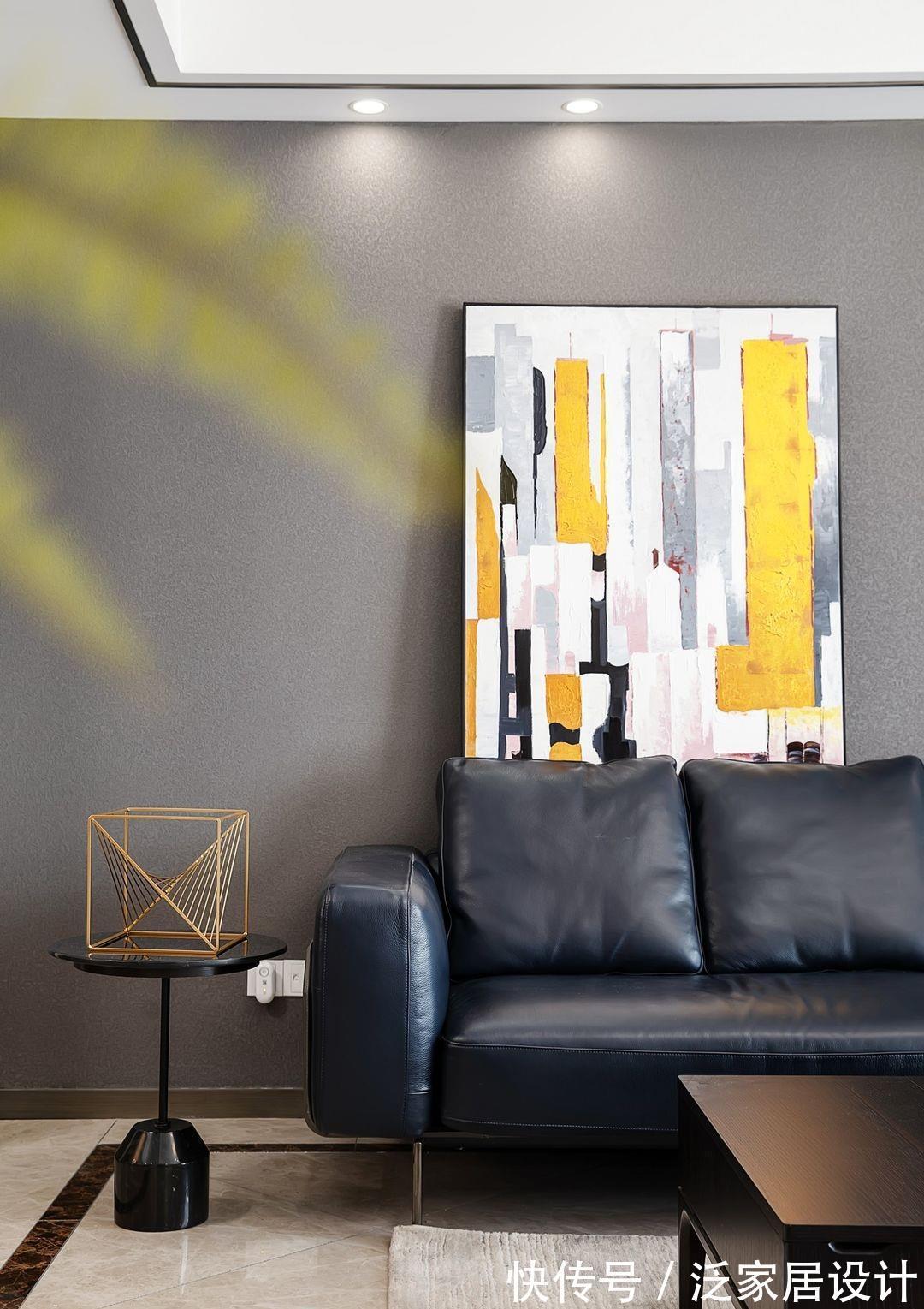 现代|120平的现代四居室，整体效果简洁明快，营造一种强烈的现代感