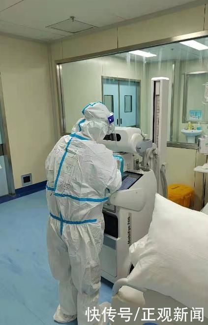 岐伯山医院|击倒病毒的“大白”:千名医护奔赴隔离病房，走前不舍得叫醒孩子