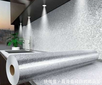 新年大扫除,厨房油渍又黑又黏?别担心,学会这些小妙招轻松搞定