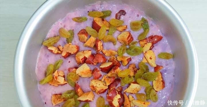 1碗面粉,不加水,锅里蒸一蒸,做香甜可口的发糕,比蛋糕还香