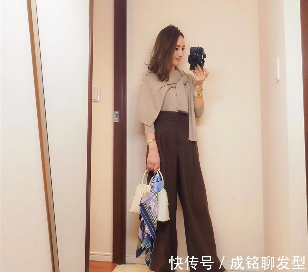 针织|奔四的日本宝妈星玲奈,凭借独特“显高术”圈粉无数,小个子必看