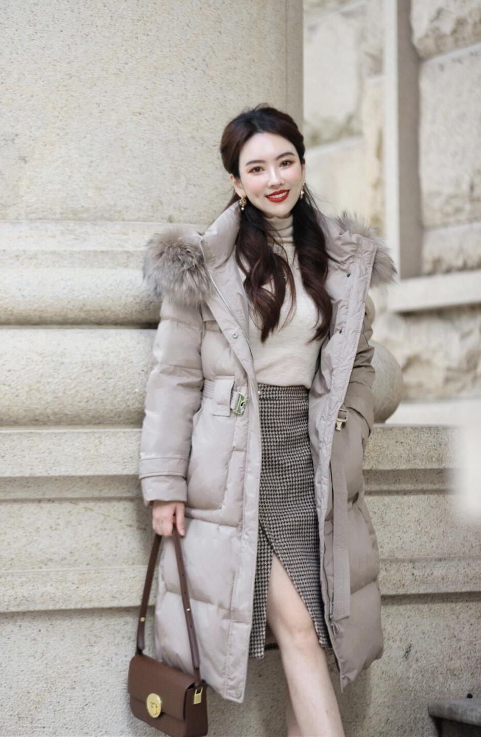 身材们 穿来穿去,还是“羽绒服”实用百搭,这些搭配保暖显瘦又时髦