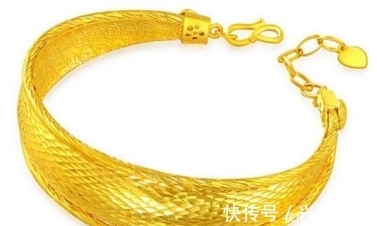 手镯 买黄金手镯,记住“4不买”,金店老板就知道你是“内行人”