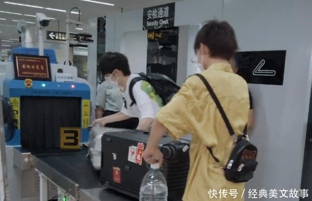 《哈哈哈哈哈》强行塞人惹众怒,主咖成了飞行嘉宾!