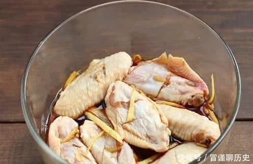 鸡翅这样做,比红烧、可乐鸡翅还美味!