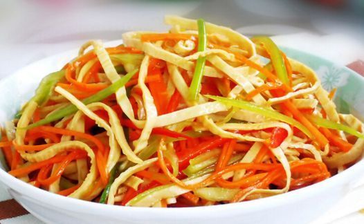 豆干丝|马上就要过年了很多人都在减肥,多吃凉拌菜,低脂低卡减肥燃脂