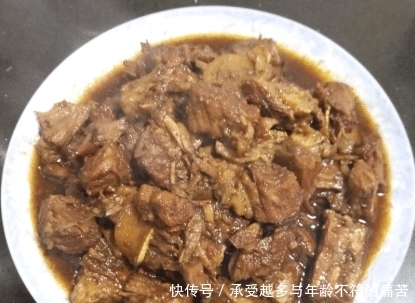 山楂片|炖牛肉时，千万别加这味料，做错等于毁了一锅肉，不懂别乱放！