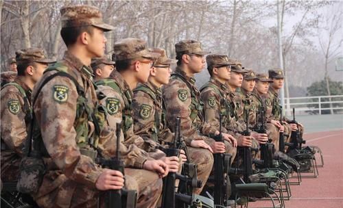 父母|家人想让自己去军校读书,但是自己不愿意去,怎么办?看看过来人怎么分析!