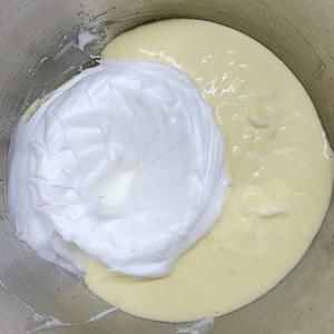 “隔水法”8寸酸奶蛋糕?，轻乳酪蛋糕的口感