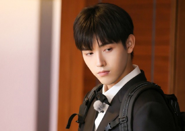 禮貌|陳飛宇錄制綜藝被指沒(méi)禮貌？魏大勛忍不住回復(fù)：“放尊重點(diǎn)”