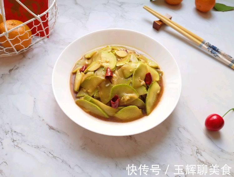 醋溜西葫芦|西葫芦此做法,酸酸甜甜,低脂营养,清脆爽口,吃不够