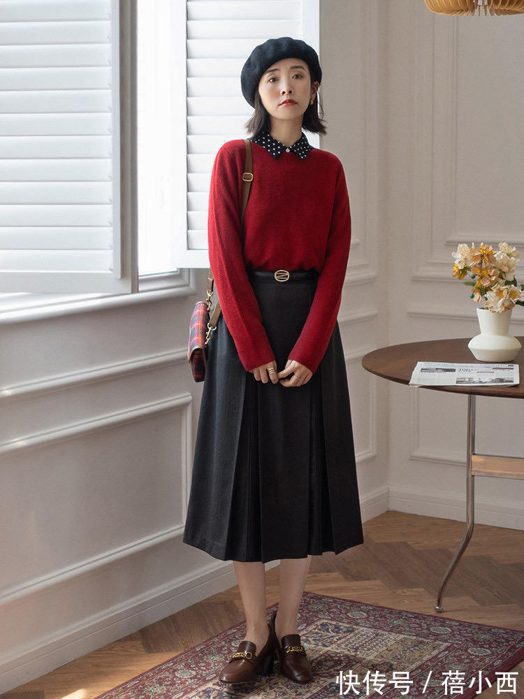 女人味儿 今年冬天有救了,原来“小黑裙”还能这样搭!30+女性赶紧get起来