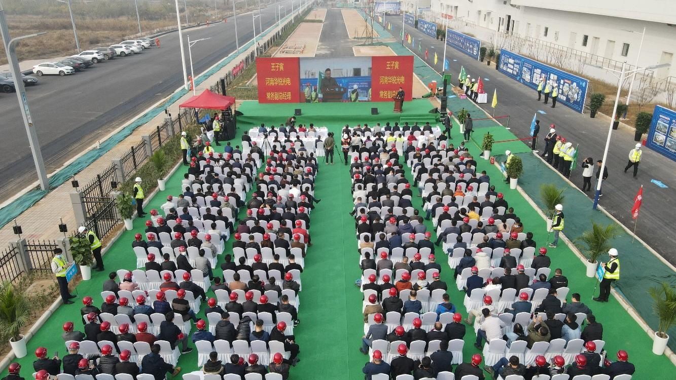 走进|700余人共赴“智”造盛宴 机电工程全国观摩会走进郑州光电显示产业园